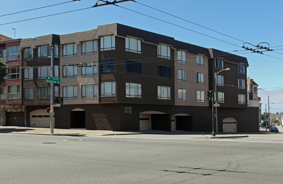 707 Arguello Blvd in San Francisco, CA - Building Photo