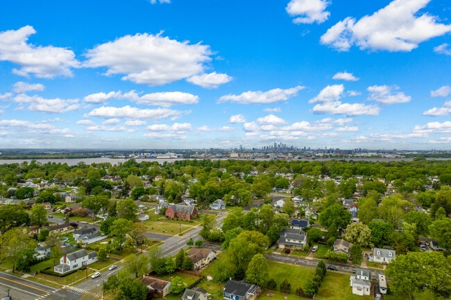 Apartments for rent in West Deptford, NJ