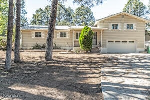 property at 580 N 9th Dr