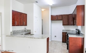 15517 Turkoman Cir in Jacksonville, FL - Building Photo - Building Photo