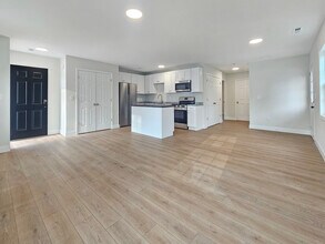 7 Paris Creek Ct in Greenville, SC - Building Photo - Building Photo