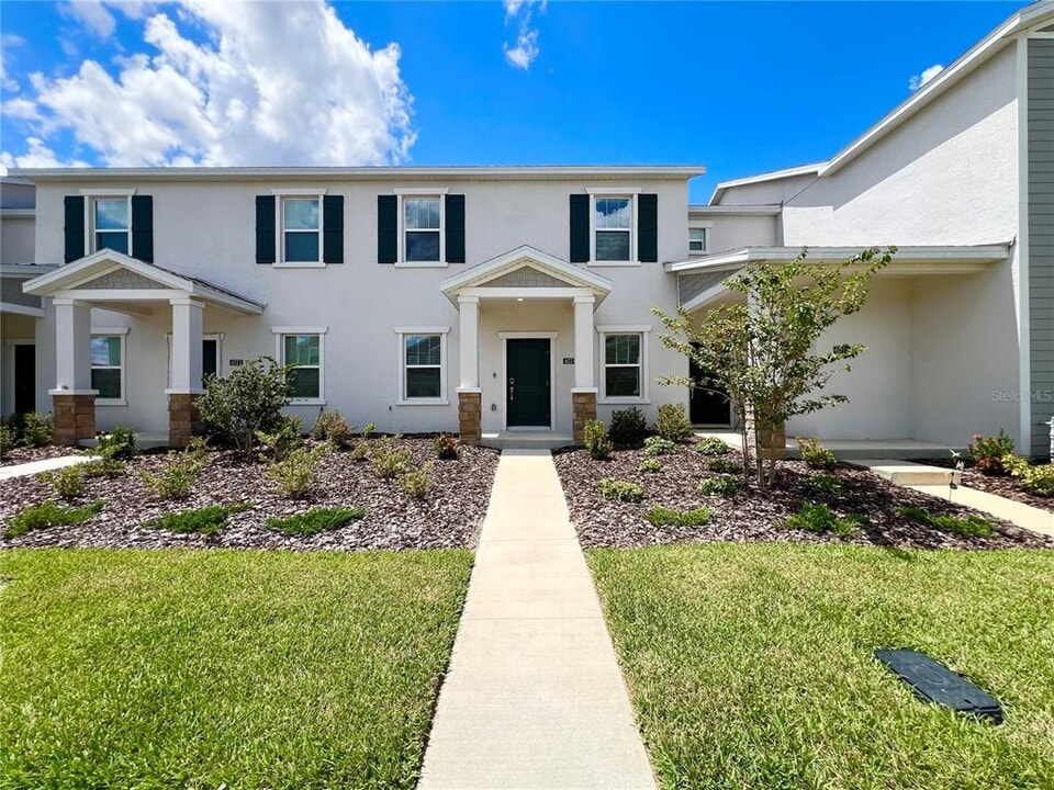 6021 Blissful St in Clermont, FL - Building Photo