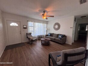 24 Dolphin Ave in Ormond Beach, FL - Building Photo - Building Photo