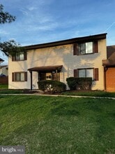 8402 Jinetes Ct in Alexandria, VA - Building Photo - Building Photo