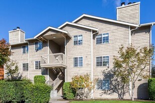 Brookside Garden Apartments