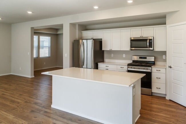 5813 W Georgetown Ln in Spokane, WA - Building Photo - Building Photo