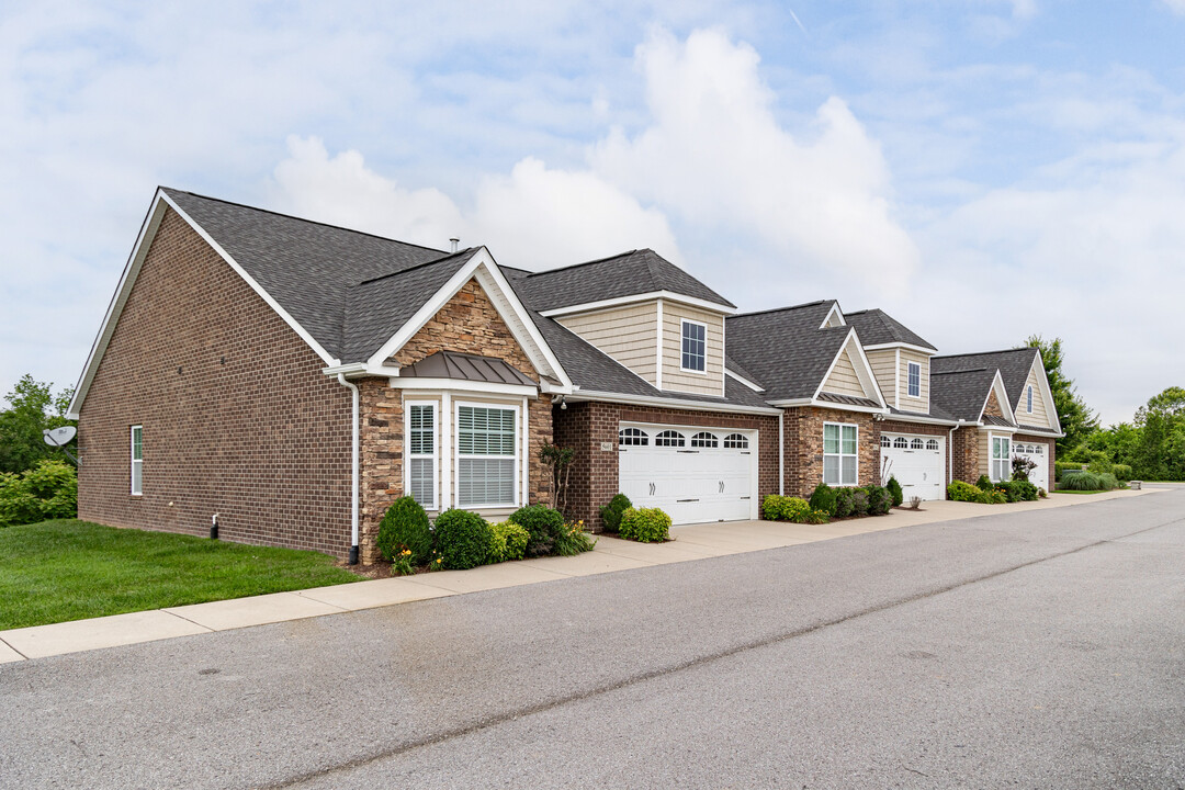 Elk Acres in Gallatin, TN - Building Photo