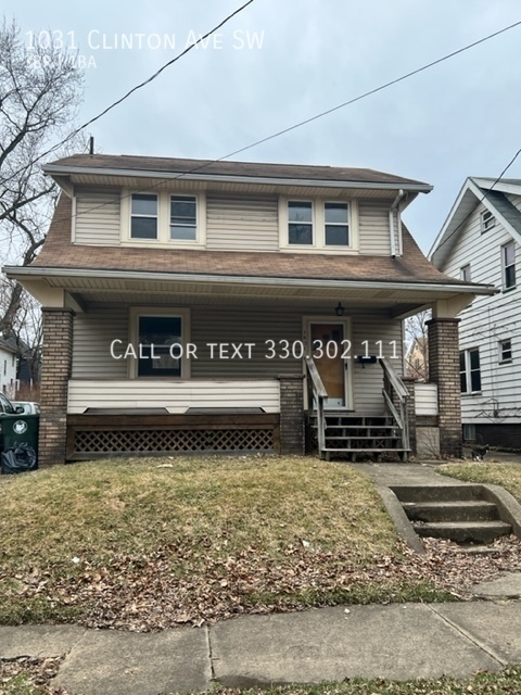 1031 Clinton Ave SW in Canton, OH - Building Photo