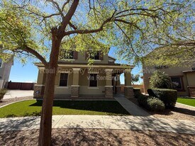 7238 S 42nd Ln in Phoenix, AZ - Building Photo
