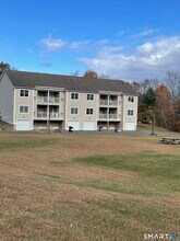 87 Buff Cap Rd in Tolland, CT - Building Photo - Building Photo