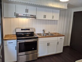 3822 Redding Rd in Red Bank, TN - Building Photo