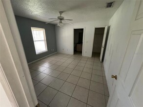 821 Savona Pl in Kissimmee, FL - Building Photo - Building Photo