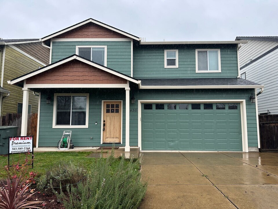 436 Peppermint Ln NE in Salem, OR - Building Photo