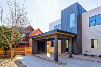 1922 E M Franklin Ave in Austin, TX - Building Photo - Building Photo