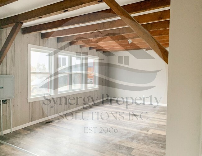 property at 12 E Main St