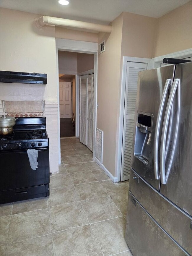 33 Springdale Ave in Newark, NJ - Building Photo - Building Photo