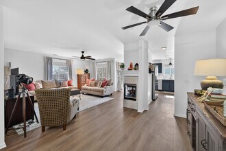 129 S Curtis St in Lake Geneva, WI - Building Photo - Building Photo