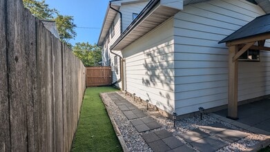 206 Elm Ln, Unit 206 Elm Lane in Holland, MI - Building Photo - Building Photo