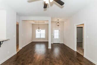 2581 Woodcutter Dr in Southaven, MS - Building Photo - Building Photo