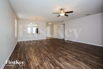 2295 Sequoia Way in Davenport, FL - Building Photo - Building Photo