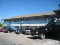 Villa de Olivos in San Antonio, TX - Foto de edificio - Building Photo