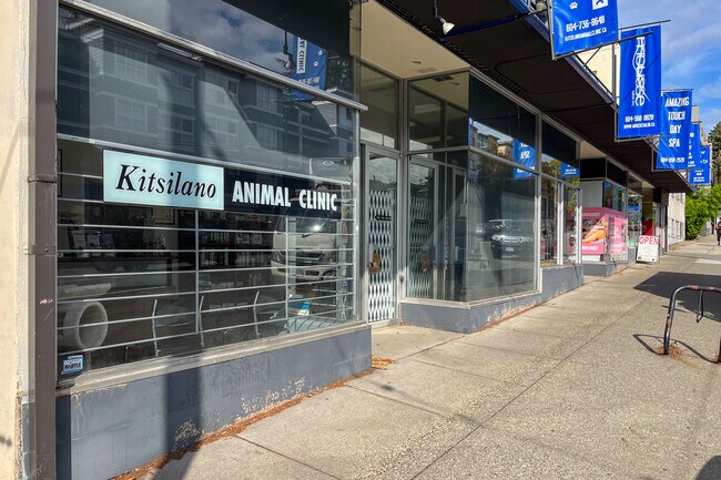 2641-2647 4th Av W in Vancouver, BC - Building Photo - Building Photo