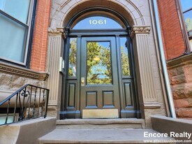 1061 Beacon St in Brookline, MA - Building Photo