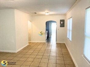 478 W 58th St in Jacksonville, FL - Foto de edificio - Building Photo