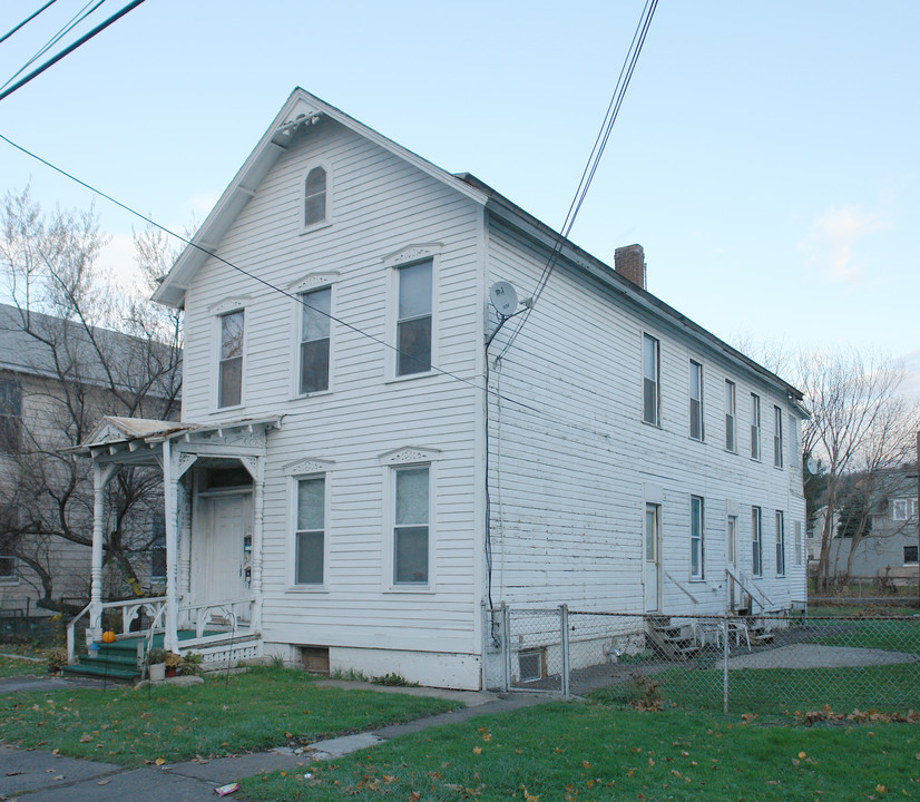 776 2nd Ave in Troy, NY - Building Photo