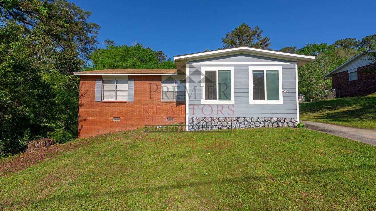 6053 Nassau Cir in Columbus, GA - Building Photo
