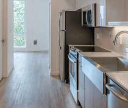 The Brim Apartments in Portland, OR - Foto de edificio - Building Photo