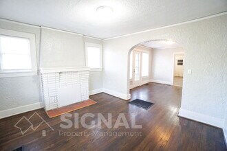 7801 6th Ave S in Birmingham, AL - Building Photo - Building Photo