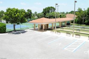26660 Rosewood Pointe Dr-Unit -203 in Bonita Springs, FL - Foto de edificio - Building Photo