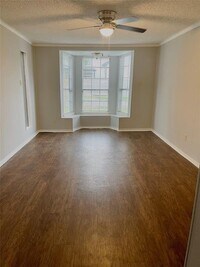 1103 E 25th St photo'