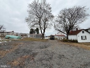 937 Main St in Mohrsville, PA - Building Photo - Building Photo
