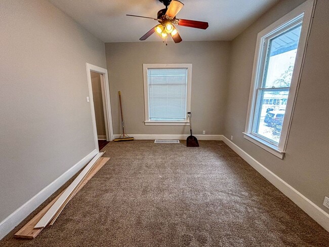 2214 S 15th St in Omaha, NE - Building Photo - Building Photo