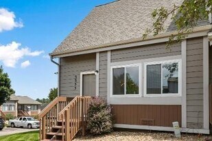 5555 Denmark Ct in Colorado Springs, CO - Building Photo