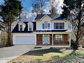 6035 Savannah Dr in Cumming, GA - Building Photo