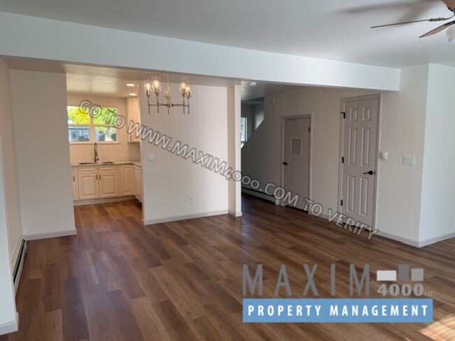 property at 2721 Patterson Rd