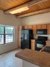 305 Calle Damiano in Bernalillo, NM - Building Photo - Building Photo
