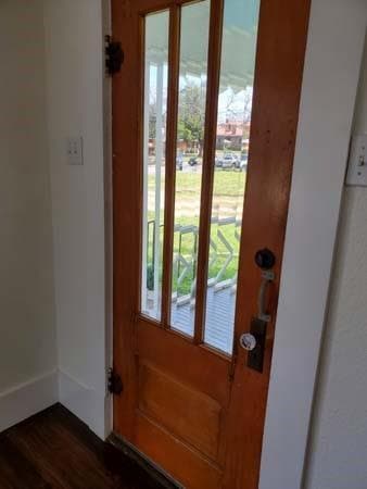 921 W Oak St in Denton, TX - Building Photo - Building Photo