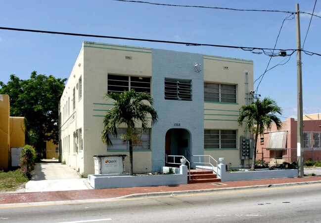 1322 SW 7th St in Miami, FL - Building Photo - Building Photo