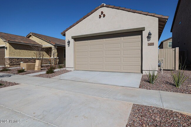 14220 W Willow Ave in Surprise, AZ - Building Photo - Building Photo