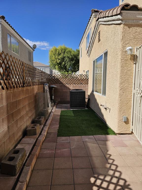 2611 Innovation Ct in North Las Vegas, NV - Building Photo - Building Photo