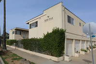 5108-5112 Voltaire St in San Diego, CA - Foto de edificio - Building Photo