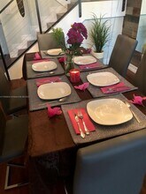 600 NW 210th St in Miami, FL - Building Photo - Building Photo