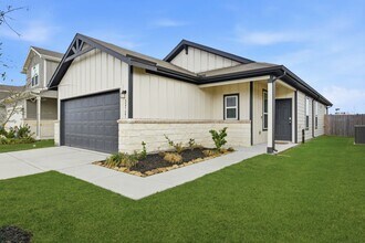 24721 Cherry Log Ln in Porter, TX - Building Photo - Building Photo