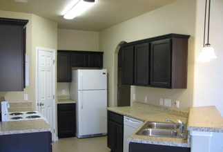 4504 Cambridge Dr in Killeen, TX - Foto de edificio - Building Photo