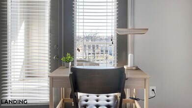 225 Walden Village Ln, Unit 422 in Nashville, TN - Foto de edificio - Building Photo