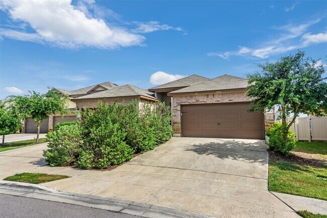property at 533 Jack Rabbit Ln